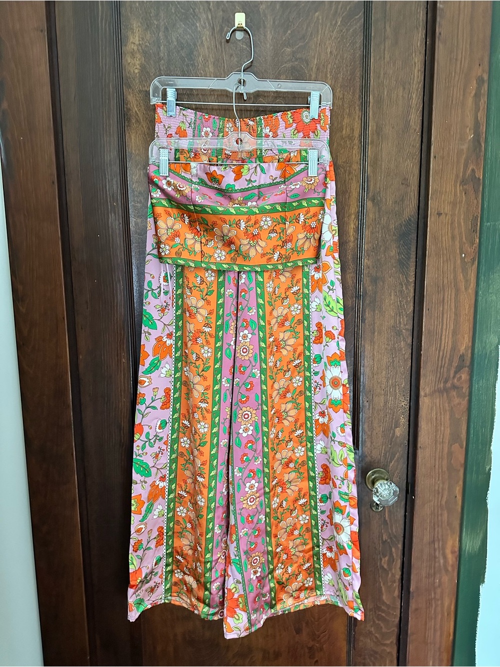 NWOT House of Harlow Print 2-piece set in Pink & Orange